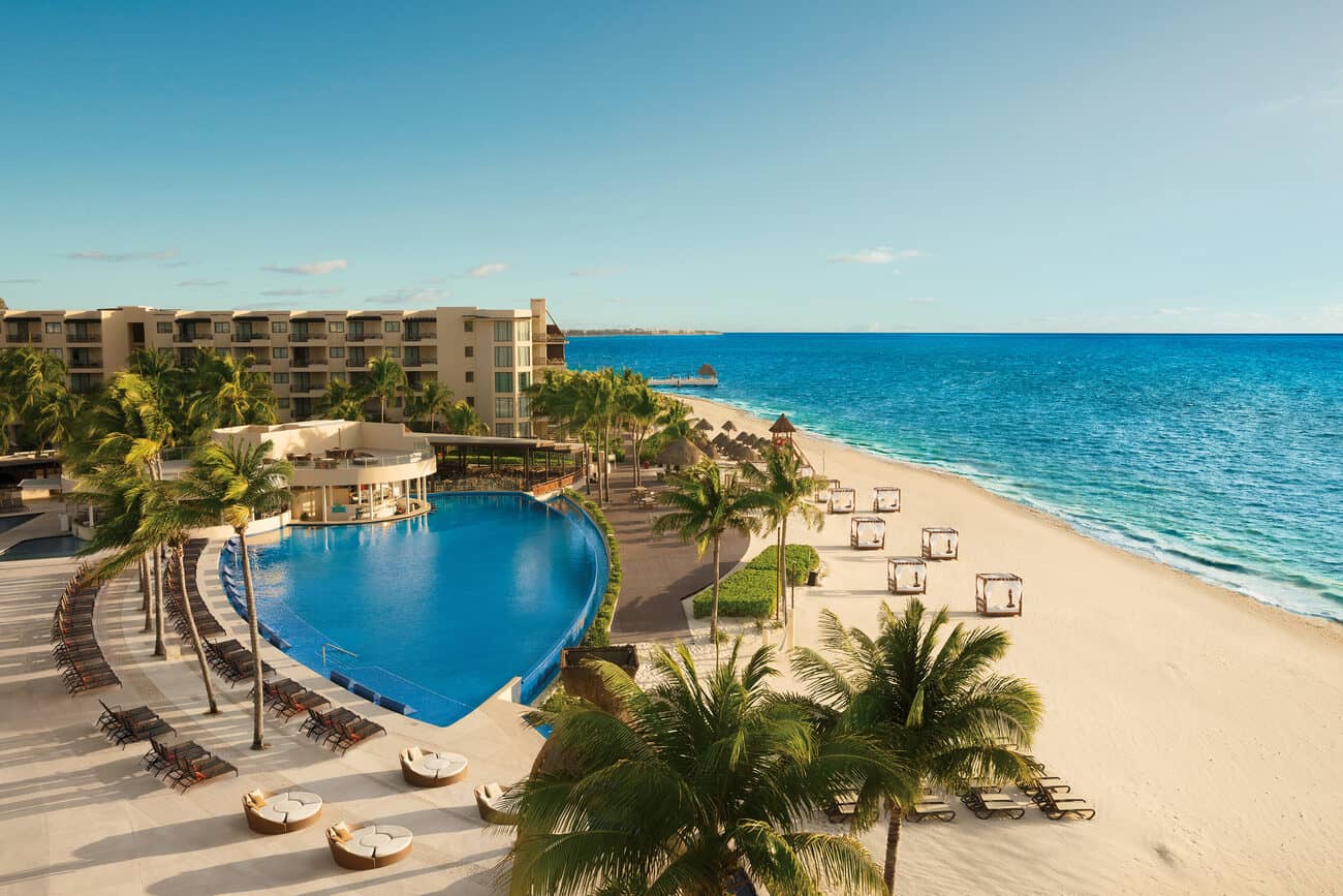 Dreams riviera cancun pool and beach